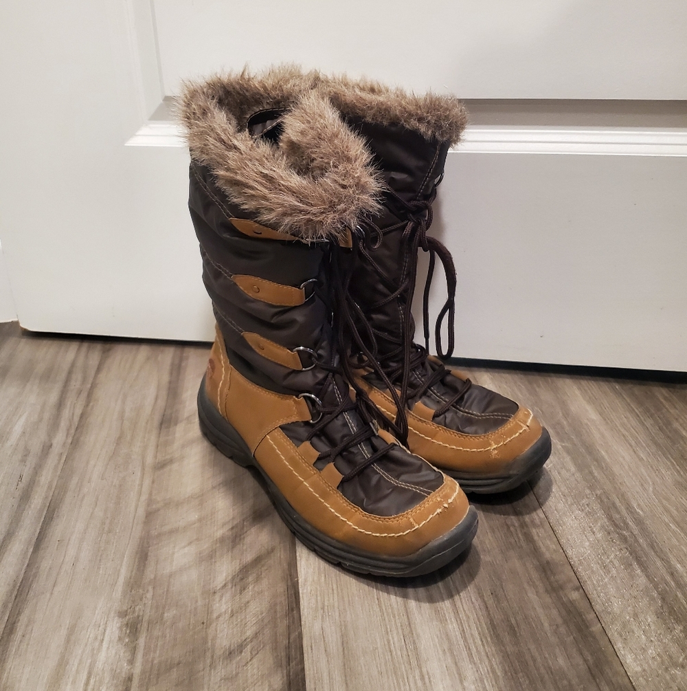 Totes Women Winter Boots Size 9